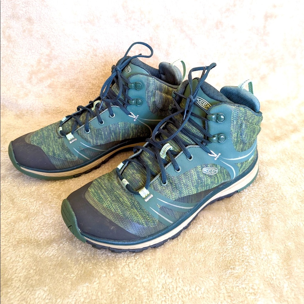 Keen Terradora waterproof mid hiking boots green